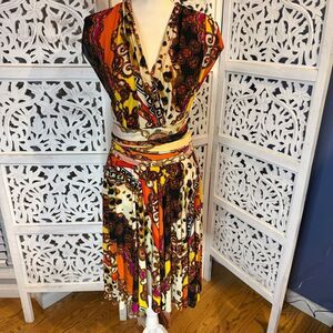 NWT Von Vonni Elegant Patterned ‘Red Jewels Transformer Dress OS